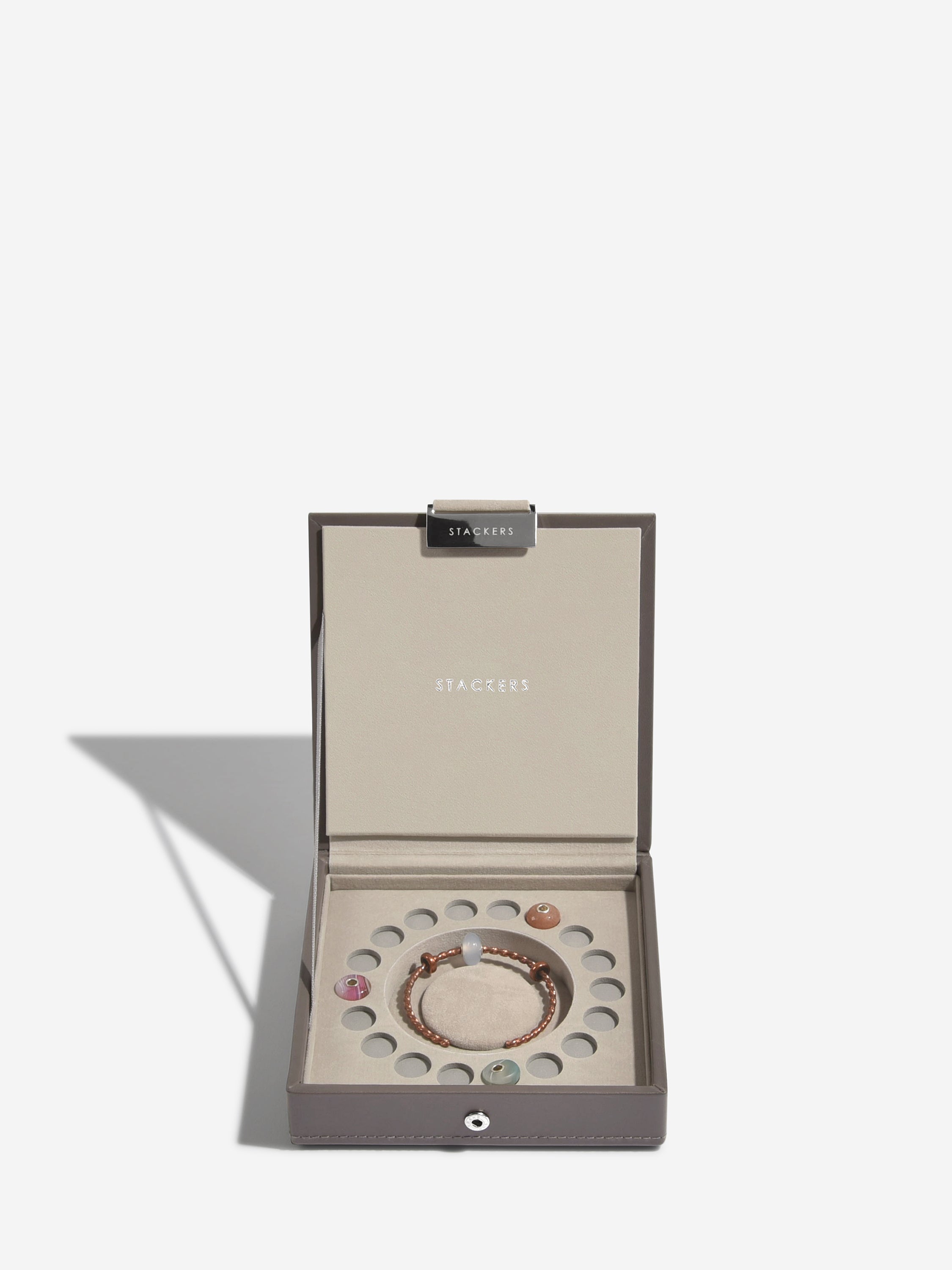 Stackers Bedelsieradendeksel Zachtbruin