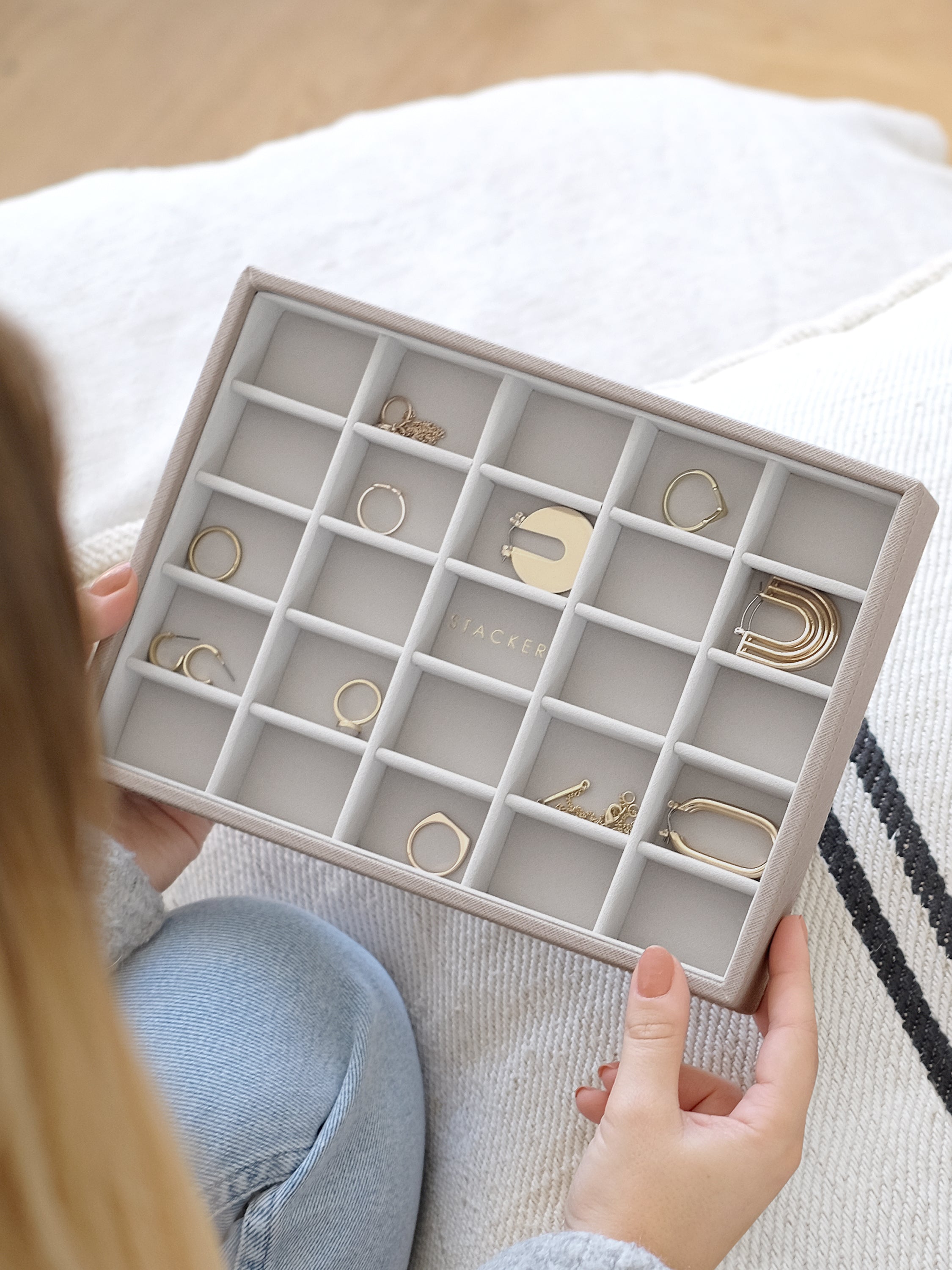 Stackers petit compartiment pour boîte à bijoux classique Taupe