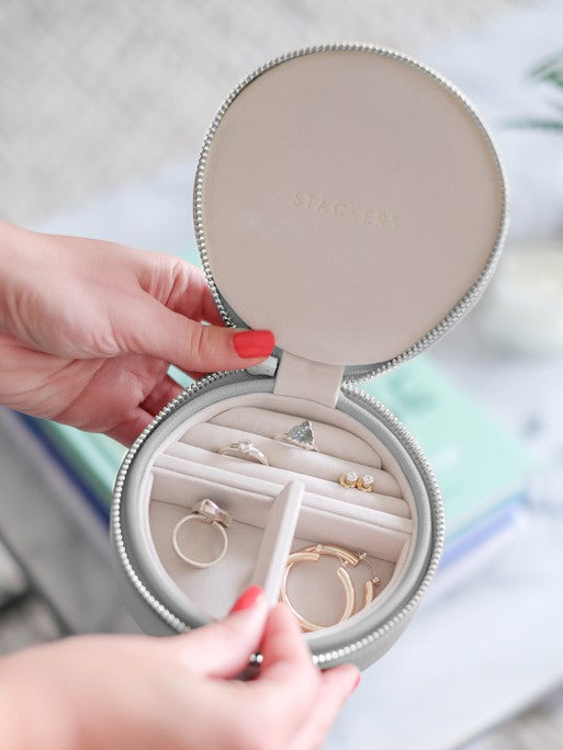 Stackers Ronde Travel Jewellery Box Grijs