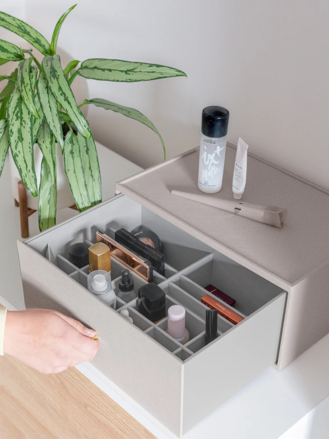 Stackers Supergrote Makeup Organizer Taupe